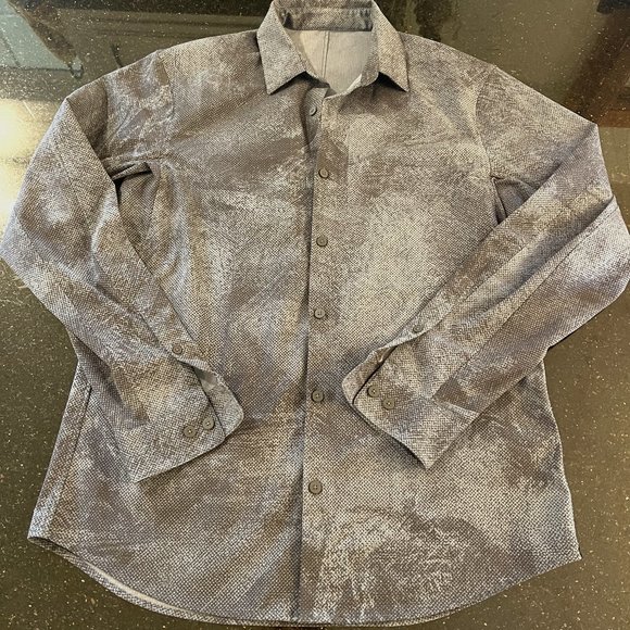 lululemon button up dress shirt - Picture 1 of 2
